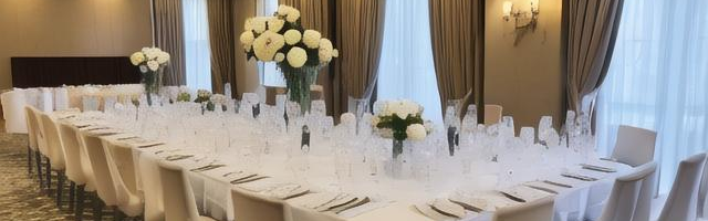 吃饭的礼仪和注意事项:（吃饭的礼仪应注意哪几方面）