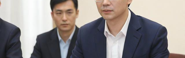 求职需要注意的礼仪:（求职过程中需要注意的礼仪）